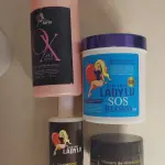 LOTE 373 - KIT PRA SALÃO MARCAS CONHECIDA EM SP E RIO DE JANEIRO KIT DESSE VALE MAIS DE 300 REAIS.(NO ESTADO)