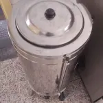 LOTE 424 - CAFETEIRA  EM INOX (NO ESTADO)