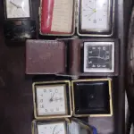 LOTE 328 - LOTE COM 6 RELÓGIOS A CORDAS ANTIGOS (NO ESTADO)