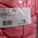 LOTE 536 - UM ROUPÃO FEMININO ROSA E UM EDREDOM SOLTEIRO (NO ESTADO)