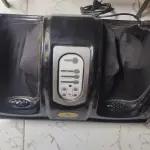 LOTE 435 - MASSAGEADOR FUNCIONA PERFEITAMENTE PORÉM UM LADO PRECISA MANUTENÇÃO (NO ESTADO)