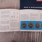 LOTE 608 - MANUAL DO PROPRIETÁRIO BRASÍLIA 1975 + BRINDE (NO ESTADO)