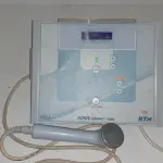 LOTE 452 - APARELHO ULTRASSOM  COMPACT APARENTEMENTE COMPLETO SEM TESTE (NO ESTADO)