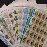 LOTE 624 - LOTE COM COLEÇÕES DE SELOS SÃO 63 CARTELAS COMPLETAS COM SELOS EM ÓTIMOS ESTADO (NO ESTADO)