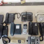 LOTE 494 - LOTE COM DIVERSOS TELEFONES (NO ESTADO)