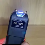LOTE 090 - 01 TEASER LANTERNA DE CHOQUE 12.000K VOLTS (NO ESTADO)