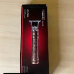 LOTE 062 - 01 TRIMMER ELÉTRICO PARA CABELO E BARBA (NO ESTADO)