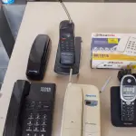 LOTE 494 - LOTE COM DIVERSOS TELEFONES (NO ESTADO)