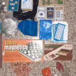 LOTE 450 - LOTE COM DAMAS, BARALHOS, BINGOS, XADREZ. DOMINÓS, POKERS(NO ESTADO)