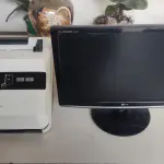 LOTE 430 - 01 SCANNER HP SCANJET 7000. E UM MONITOR (NO ESTADO)