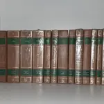 LOTE 606 - COLEÇÃO OS IMORTAIS DA LITERATURA UNIVERSAL 34 VOLUMES (NO ESTADO)