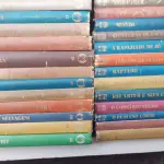 LOTE 618 - COLEÇÃO CLÁSSICOS DA LITERATURA JUVENIL COM 39 VOLUMES (NO ESTADO)