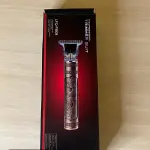 LOTE 089 - 01 TRIMMER ELÉTRICO PARA CABELO E BARBA (NO ESTADO)