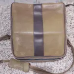 LOTE 563 - MÁQUINA DE ESCREVER ANTIGA FUNCIONANDO PERFEITAMENTE (NO ESTADO)