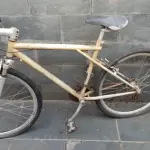 LOTE 514 - BICICLETA GT AVALANCHE (NO ESTADO)