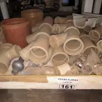 LOTE 161 - 01 LOTE COM JUNÇÃO PARA ESGOTO DIVERSOS TAMANHOS (NO ESTADO)
