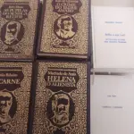 LOTE 640 - COLEÇÃO OBRAS IMORTAIS DA NOSSA LITERATURA COM 45 VOLUMES MAIS 19 LIVROS VÁRIOS TEMAS (NO ESTADO)