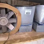 LOTE 223 - 03 EXAUSTORES E LUVAS PARA CONDULETES (NO ESTADO)
