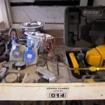 LOTE 014 - 01 LOTE COM NIVELADORES A LASER, MAÇARICO, MANÔMETROS, LUMINÁRIAS E TOMADA INDUSTRIAL(NO ESTADO)