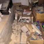 LOTE 078 - 01 LOTE COM REATORES PARA LÂMPADAS, TECLADOS DE SENHA PARA PORTA MAGNÉTICA E FONTE (NO ESTADO)