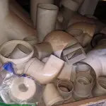 LOTE 154 - 01 LOTE COM JUNÇÃO PARA ESGOTO DIVERSOS TAMANHOS (NO ESTADO)