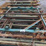 LOTE 240 - 11 GRADES EM FERRO NA COR VERDE (NO ESTADO)