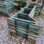 LOTE 257 - 01 LOTE COM GRADES EM FERRO NA COR VERDE (NO ESTADO)
