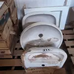 LOTE 211 - 04 PIAS PARA LAVATÓRIO (NO ESTADO)