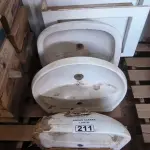 LOTE 211 - 04 PIAS PARA LAVATÓRIO (NO ESTADO)
