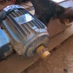 LOTE 019 - 01 MOTOR ELÉTRICO WEG 3.0 CV 220V/380V (NO ESTADO)