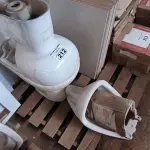 LOTE 212 - 02 VASOS SANITÁRIOS E 01 MICTÓRIO (NO ESTADO)
