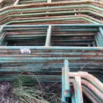 LOTE 260 - 01 LOTE COM GRADES EM FERRO NA COR VERDE (NO ESTADO)