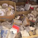 LOTE 075 - 01 LOTE COM SENSORES DE FUMAÇA, MÓDULOS ISOLADORES DE CURTO E DISJUNTORES (NO ESTADO)