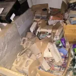 LOTE 078 - 01 LOTE COM REATORES PARA LÂMPADAS, TECLADOS DE SENHA PARA PORTA MAGNÉTICA E FONTE (NO ESTADO)