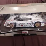 LOTE 674 - PORSCHE 911 GT1 LE MANS GT RACING MAISTO - 1:18 LACRADO (NO ESTADO)