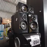 LOTE 054 - 01 SUBWOOFER E 05 CAIXINHAS DE SOM PARA HOME THEATER. (NO ESTADO) ATENÇÃO! FAZER A VISITAÇÃO ANTES DE ARREMATAR, NÃO SABEMOS SE FUNCIONA. LEILÃO NÃO TEM GARANTIA E NEM DEVOLUÇÃO, SUJEITO A POSSÍVEIS AVARIAS VISÍVEIS/OCULTAS E/OU AUSÊNCIA DE COMPONENTES.