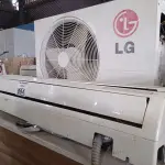 LOTE 094 - 01 AR-CONDICIONADO MARCA LG 24000BTU. (NO ESTADO) ATENÇÃO! FAZER A VISITAÇÃO ANTES DE ARREMATAR, NÃO SABEMOS SE FUNCIONA. LEILÃO NÃO TEM GARANTIA E NEM DEVOLUÇÃO, SUJEITO A POSSÍVEIS AVARIAS VISÍVEIS/OCULTAS E/OU AUSÊNCIA DE COMPONENTES.