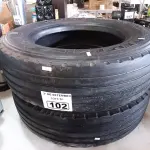 LOTE 102 - 02 PNEUS PARA CAMINHÃO ¾ 215/75/17.5. (NO ESTADO) ATENÇÃO! FAZER A VISITAÇÃO ANTES DE ARREMATAR, NÃO SABEMOS SE FUNCIONA. LEILÃO NÃO TEM GARANTIA E NEM DEVOLUÇÃO, SUJEITO A POSSÍVEIS AVARIAS VISÍVEIS/OCULTAS E/OU AUSÊNCIA DE COMPONENTES.