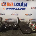 LOTE 011 - 01 VOLANTE, 01 CAMBIO E PEDAIS PARA GAMER DE CORRIDAS. (NO ESTADO) ATENÇÃO! FAZER A VISITAÇÃO ANTES DE ARREMATAR, NÃO SABEMOS SE FUNCIONA. LEILÃO NÃO TEM GARANTIA E NEM DEVOLUÇÃO, SUJEITO A POSSÍVEIS AVARIAS VISÍVEIS/OCULTAS E/OU AUSÊNCIA DE COMPONENTES.