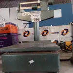 LOTE 086 - 01 BALANÇA ANALÓGICA MARCA MICHELETTI CAPACIDADE 150KG. (NO ESTADO) ATENÇÃO! FAZER A VISITAÇÃO ANTES DE ARREMATAR, NÃO SABEMOS SE FUNCIONA. LEILÃO NÃO TEM GARANTIA E NEM DEVOLUÇÃO, SUJEITO A POSSÍVEIS AVARIAS VISÍVEIS/OCULTAS E/OU AUSÊNCIA DE COMPONENTES.