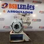 LOTE 036 - 01 MOEDOR DE CARNE MARCA ARBEL. (NO ESTADO) ATENÇÃO! FAZER A VISITAÇÃO ANTES DE ARREMATAR, NÃO SABEMOS SE FUNCIONA. LEILÃO NÃO TEM GARANTIA E NEM DEVOLUÇÃO, SUJEITO A POSSÍVEIS AVARIAS VISÍVEIS/OCULTAS E/OU AUSÊNCIA DE COMPONENTES.