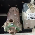 LOTE 159 - 01 BOMBA D’AGUA E MOTOR PARA PORTÃO. (NO ESTADO) ATENÇÃO! FAZER A VISITAÇÃO ANTES DE ARREMATAR, NÃO SABEMOS SE FUNCIONA. LEILÃO NÃO TEM GARANTIA E NEM DEVOLUÇÃO, SUJEITO A POSSÍVEIS AVARIAS VISÍVEIS/OCULTAS E/OU AUSÊNCIA DE COMPONENTES.