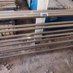 LOTE 368 - 02 CORRIMÃOS EM INOX (NO ESTADO)