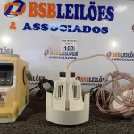 LOTE 163 - 01 AMALGAMADOR E 01 MICRO ASPIRADOR ODONTOLÓGICO. (NO ESTADO) ATENÇÃO! FAZER A VISITAÇÃO ANTES DE ARREMATAR, NÃO SABEMOS SE FUNCIONA. LEILÃO NÃO TEM GARANTIA E NEM DEVOLUÇÃO, SUJEITO A POSSÍVEIS AVARIAS VISÍVEIS/OCULTAS E/OU AUSÊNCIA DE COMPONENTES.