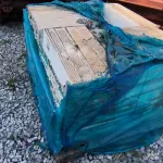 LOTE 308 - 01 LOTE COM REVESTIMENTO 30CM X 60CM GLACIER WHITER (NO ESTADO)