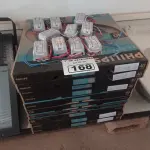 LOTE 168 - 01 LOTE COM VÁRIAS LUMINÁRIAS FLUORESCENTE REDONDAS E REATORES 1X40W. (NO ESTADO) ATENÇÃO! FAZER A VISITAÇÃO ANTES DE ARREMATAR, NÃO SABEMOS SE FUNCIONA. LEILÃO NÃO TEM GARANTIA E NEM DEVOLUÇÃO, SUJEITO A POSSÍVEIS AVARIAS VISÍVEIS/OCULTAS E/OU AUSÊNCIA DE COMPONENTES.