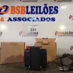 LOTE 031 - 02 AUTOTRANSFORMADORES DE 1200VA. (NO ESTADO) ATENÇÃO! FAZER A VISITAÇÃO ANTES DE ARREMATAR, NÃO SABEMOS SE FUNCIONA. LEILÃO NÃO TEM GARANTIA E NEM DEVOLUÇÃO, SUJEITO A POSSÍVEIS AVARIAS VISÍVEIS/OCULTAS E/OU AUSÊNCIA DE COMPONENTES.