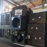 LOTE 164 - 02 CAIXAS DE PROTEÇÃO, 03 CÂMERAS DE SEGURANÇA SENDO 02 COM CAIXA DE FERRO E VÁRIAS CAIXAS DE SOM AMBIENTE MARCAS E MODELOS DIVERSOS. (NO ESTADO) ATENÇÃO! FAZER A VISITAÇÃO ANTES DE ARREMATAR, NÃO SABEMOS SE FUNCIONA. LEILÃO NÃO TEM GARANTIA E NEM DEVOLUÇÃO, SUJEITO A POSSÍVEIS AVARIAS VISÍVEIS/OCULTAS E/OU AUSÊNCIA DE COMPONENTES.