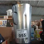 LOTE 055 - 01 LIQUIDIFICADOR INDUSTRIAL MARCA POLI. (NO ESTADO) ATENÇÃO! FAZER A VISITAÇÃO ANTES DE ARREMATAR, NÃO SABEMOS SE FUNCIONA. LEILÃO NÃO TEM GARANTIA E NEM DEVOLUÇÃO, SUJEITO A POSSÍVEIS AVARIAS VISÍVEIS/OCULTAS E/OU AUSÊNCIA DE COMPONENTES.
