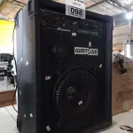 LOTE 098 - 01 CAIXA DE SOM HOBBY 100 WATTSON. (NO ESTADO) ATENÇÃO! FAZER A VISITAÇÃO ANTES DE ARREMATAR, NÃO SABEMOS SE FUNCIONA. LEILÃO NÃO TEM GARANTIA E NEM DEVOLUÇÃO, SUJEITO A POSSÍVEIS AVARIAS VISÍVEIS/OCULTAS E/OU AUSÊNCIA DE COMPONENTES.